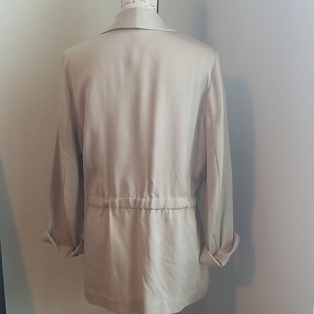 NEW!! H&M Jacket - Picture 2 of 2